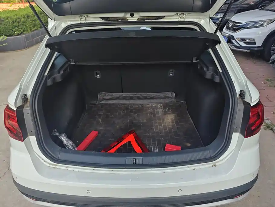 Volkswagen C-Trek — миниатюра 4