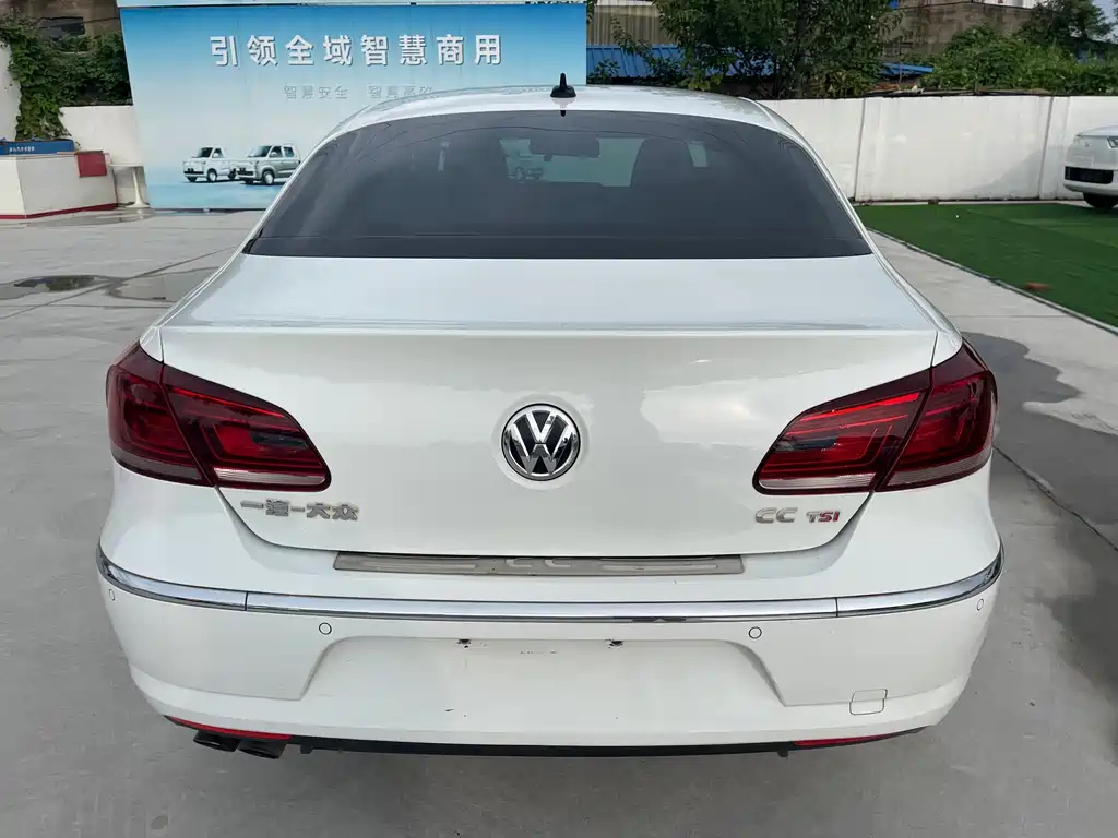 Volkswagen CC — миниатюра 8