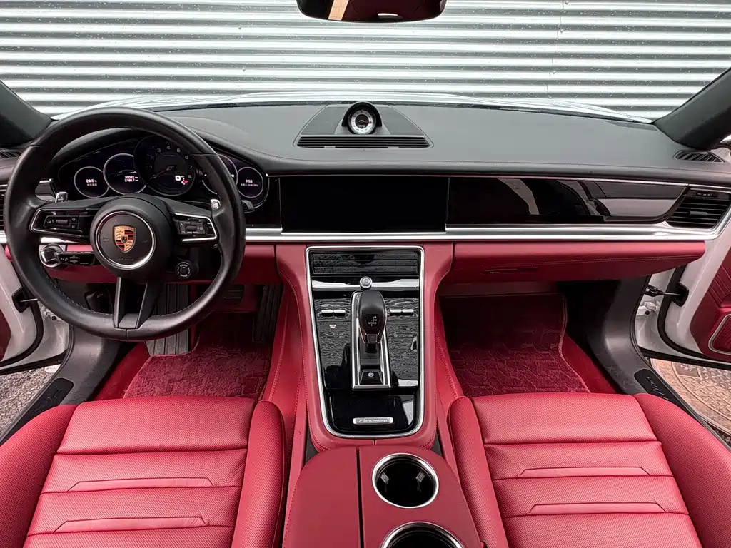 Porsche Panamera — миниатюра 10