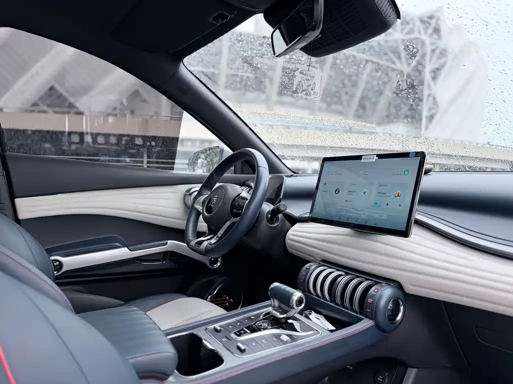 BYD Yuan Plus — миниатюра 13