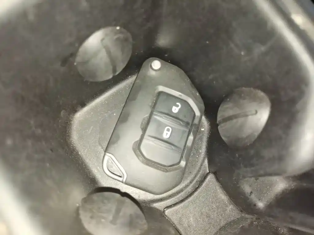 Jeep Wrangler PHEV — миниатюра 9