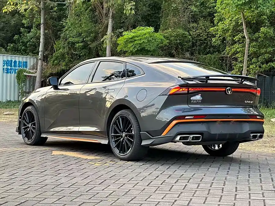 Changan UNI-V — миниатюра 7