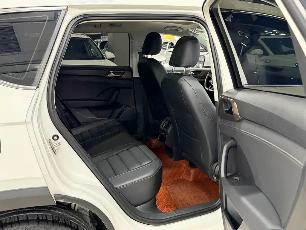 Volkswagen Tharu — миниатюра 12