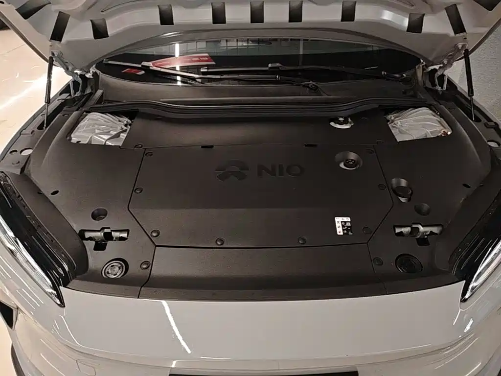 NIO ET5T — миниатюра 20
