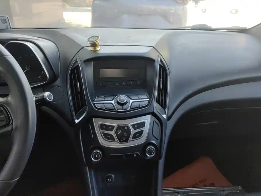Chery Arrizo 5 — миниатюра 13