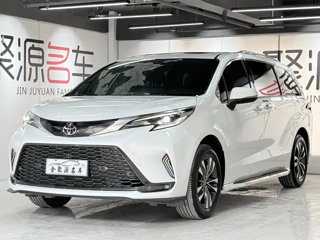 2025 Toyota Granvia