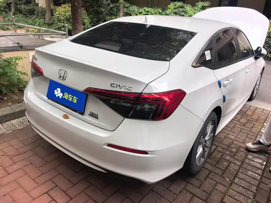 Honda Civic — миниатюра 3