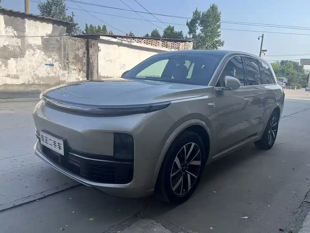 Li Auto Li L8