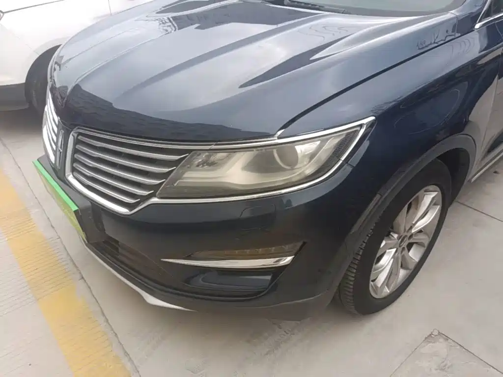 Lincoln MKC — миниатюра 24