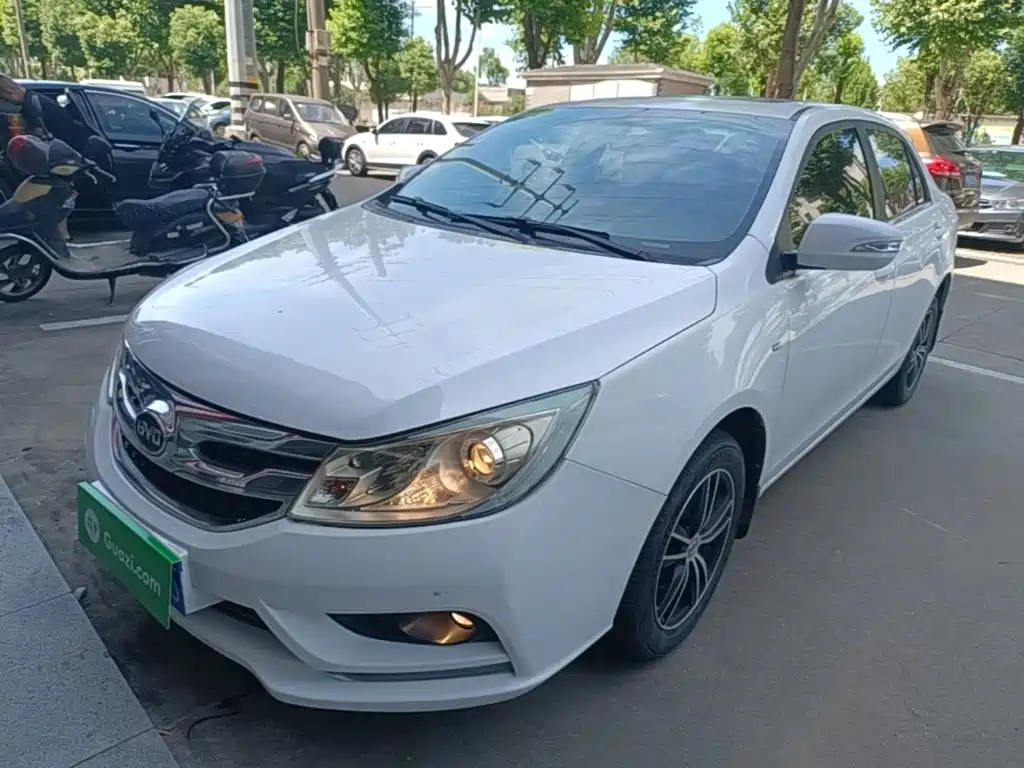 BYD Surui