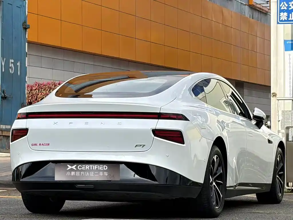 XPeng P7 — миниатюра 7