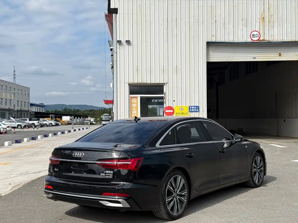 Audi A6L — миниатюра 5