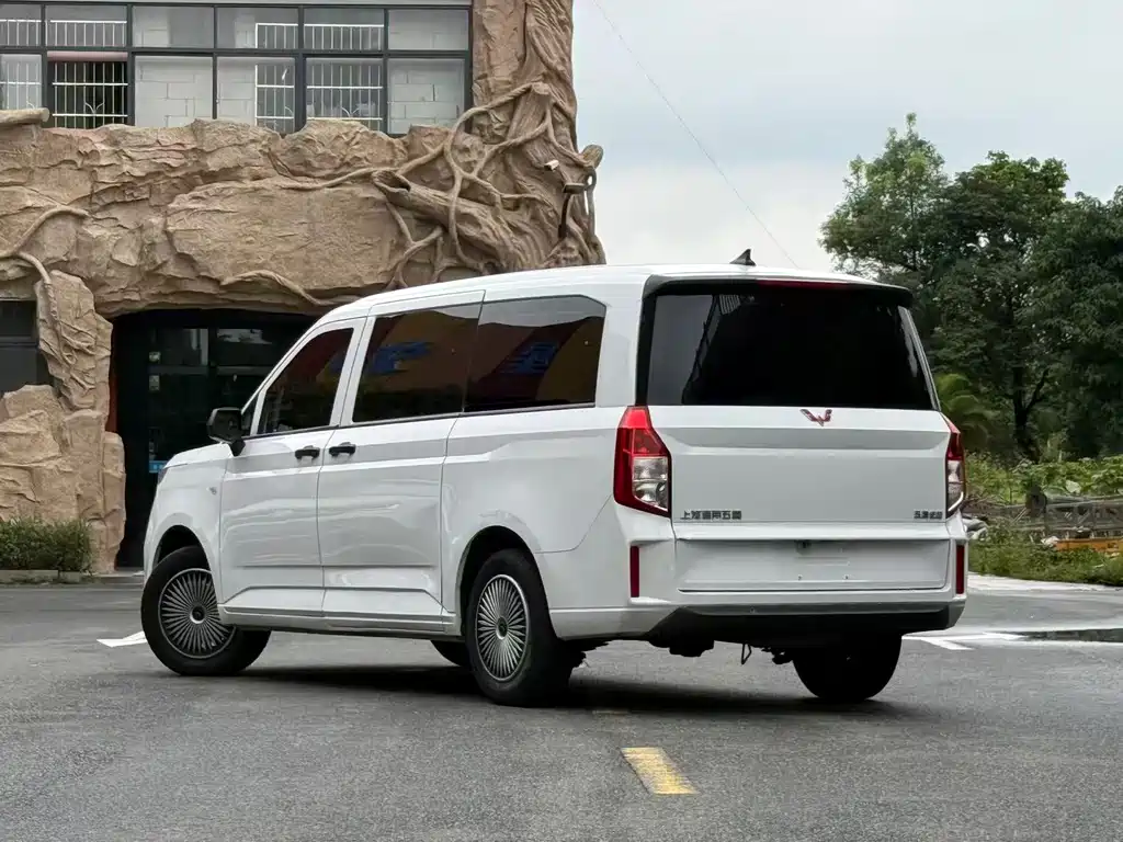 Wuling Zhengcheng — миниатюра 3