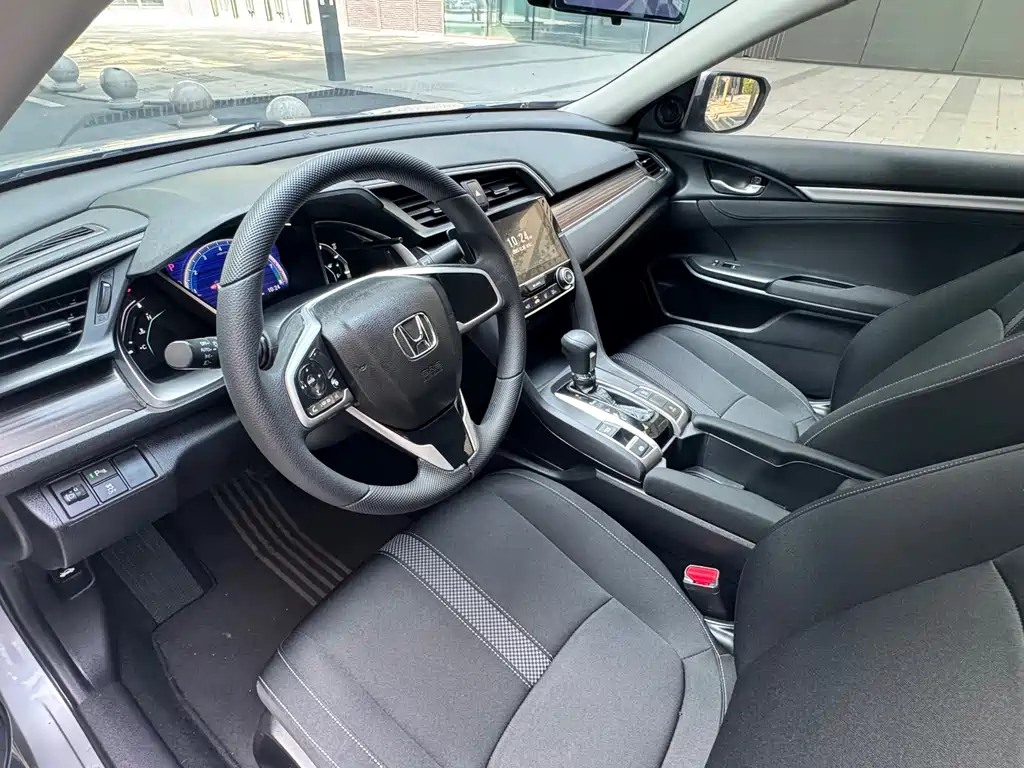 Honda Civic 2019 220TURBO CVT VI