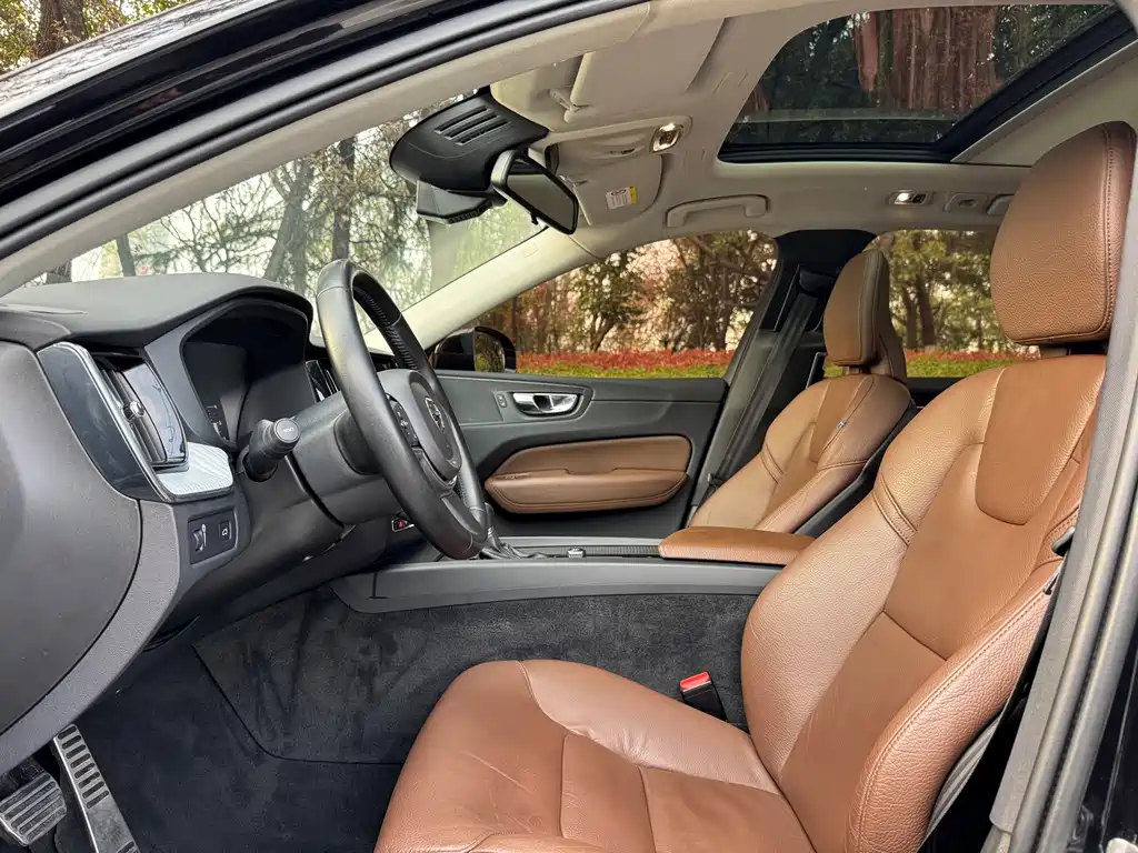 Volvo XC60 2019 T5 VI