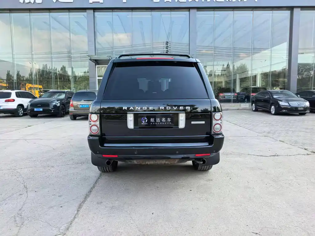 Land Rover Range Rover — миниатюра 8
