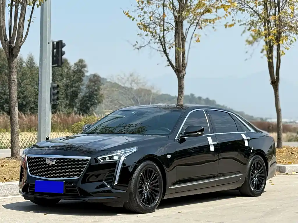 Cadillac CT6 2022