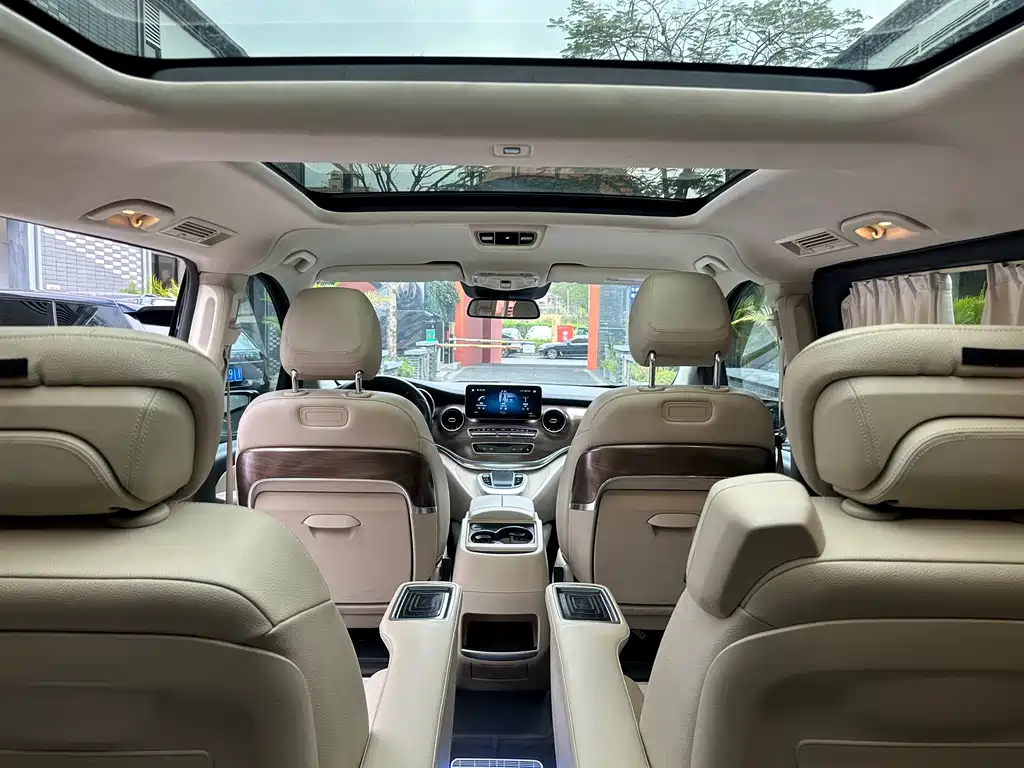 Mercedes-Benz V-Class V 2022 V 260 Luxury