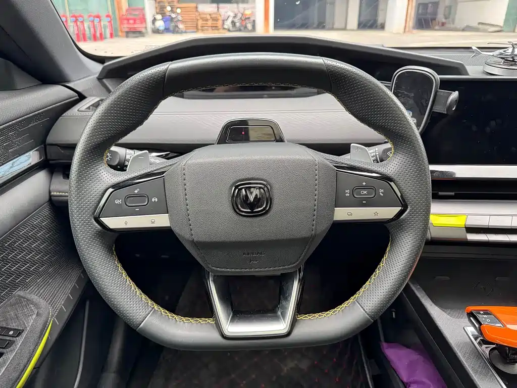 Changan UNI-V — миниатюра 11