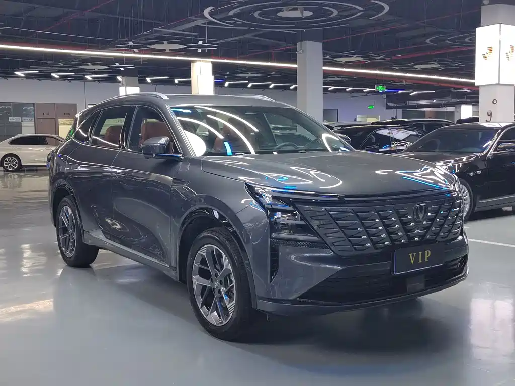 Changan Changan CS75PLUS — миниатюра 3