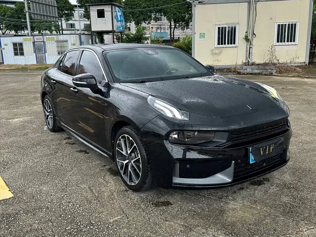 Lynk & Co 03 — миниатюра 2