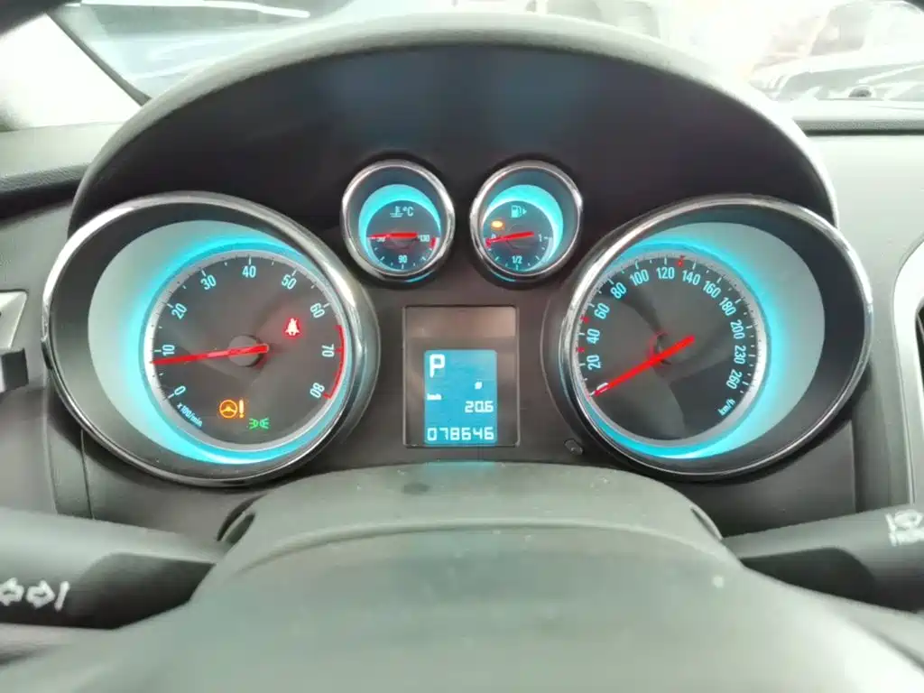 Buick Excelle — миниатюра 16