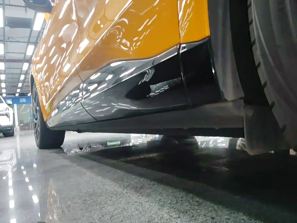 Ford Mustang Mach-E — миниатюра 22