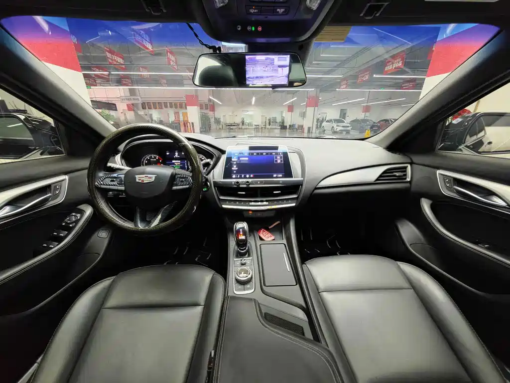 Cadillac CT5 — миниатюра 5
