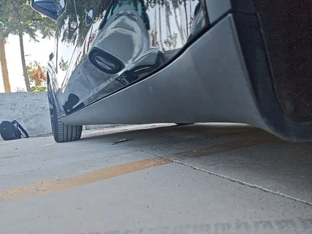 Tesla Model Y — миниатюра 21