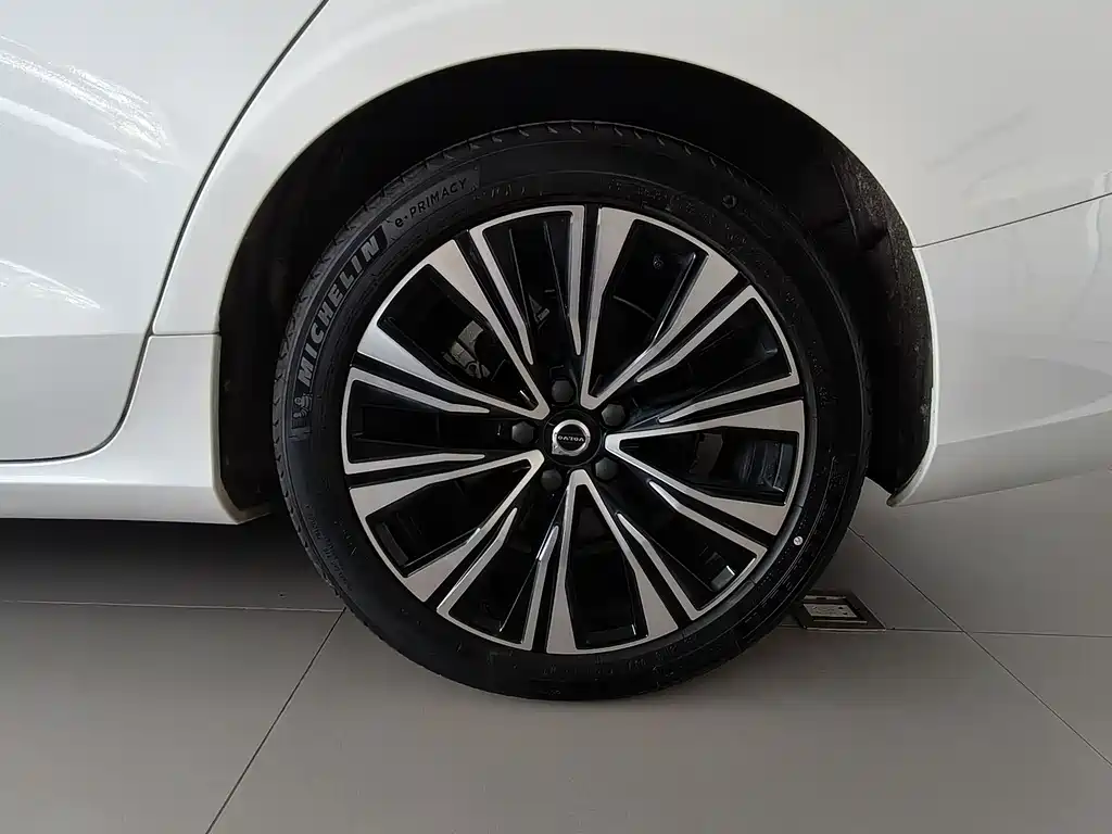 Volvo S60 2024 B4 Luxury