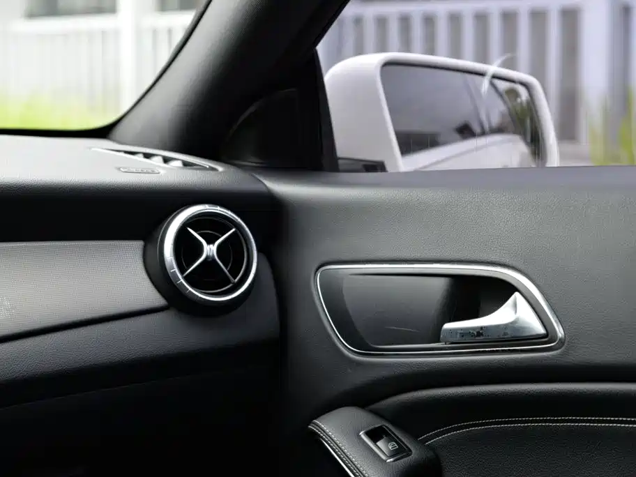Mercedes-Benz CLA (Import) — миниатюра 14