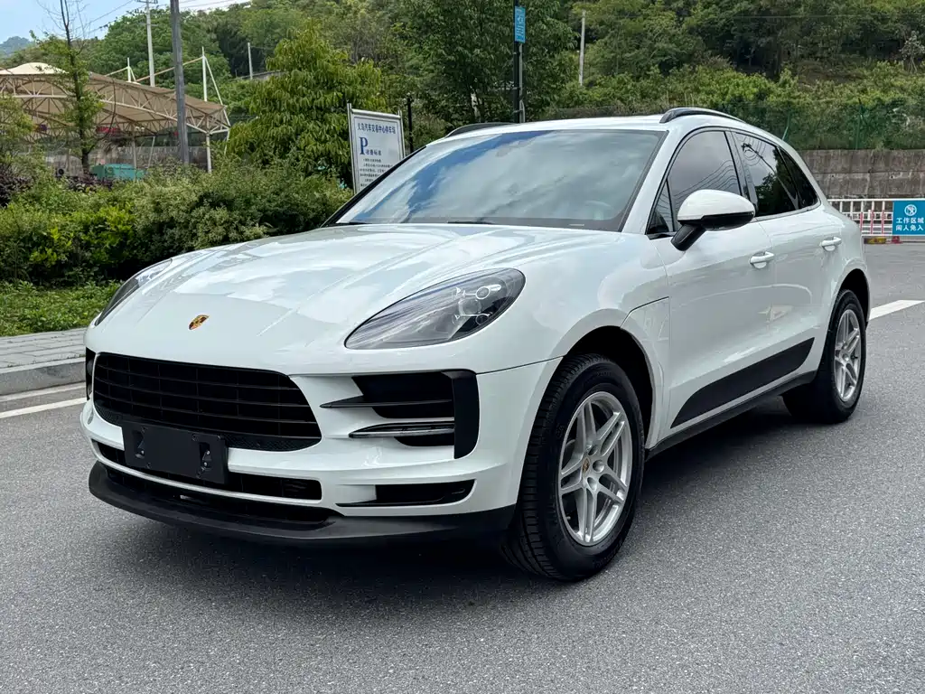 Porsche Macan 2020