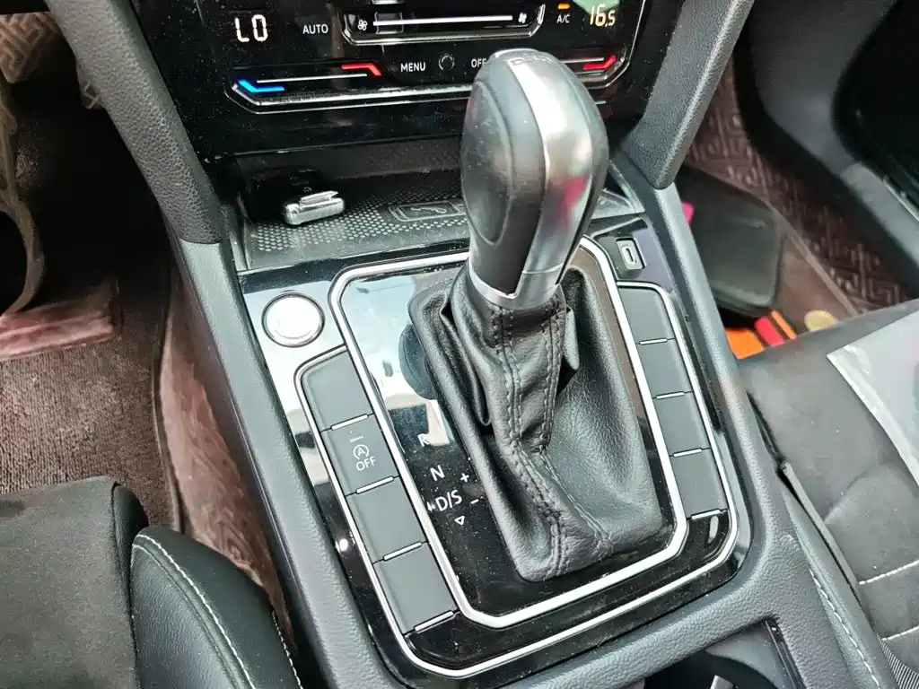 Volkswagen Magotan — миниатюра 15