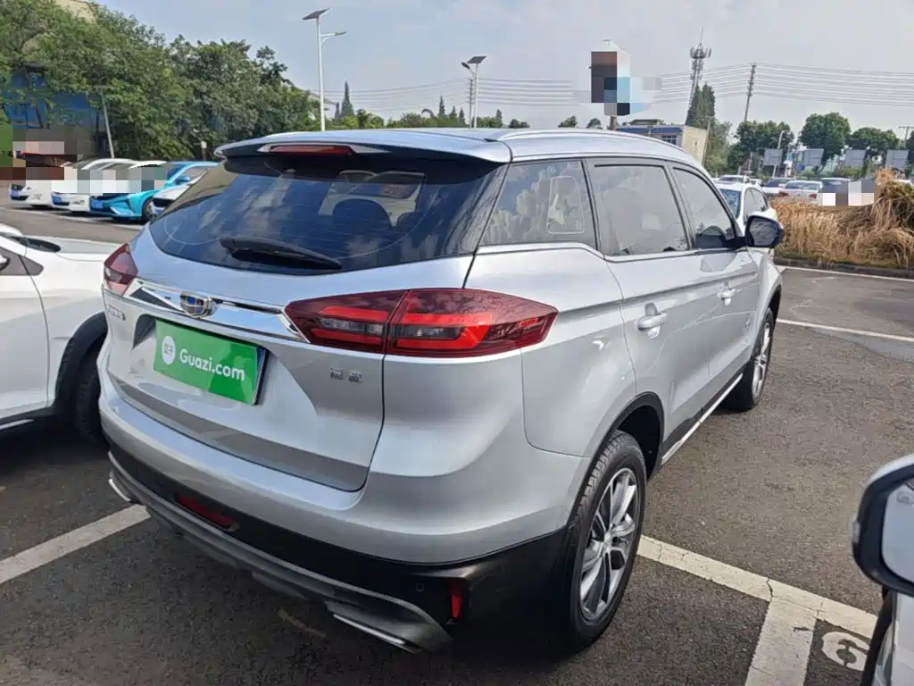 Geely Boyue — миниатюра 7