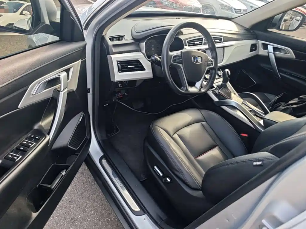 Geely Boyue — миниатюра 16