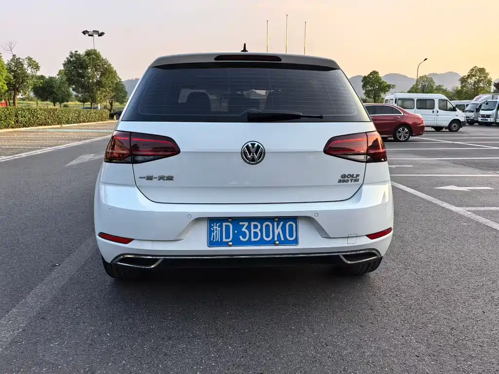 Volkswagen Golf — миниатюра 8