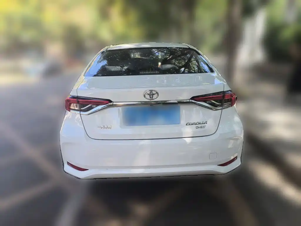 Toyota Corolla — миниатюра 3