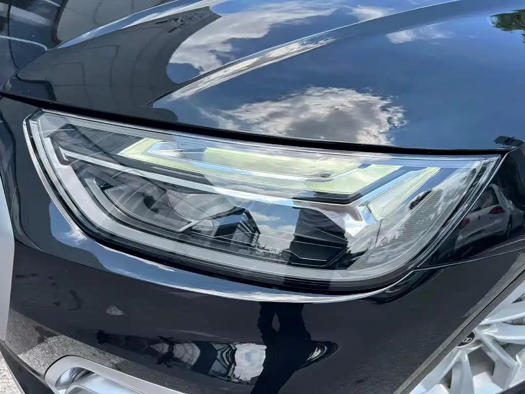 Audi Q5L — миниатюра 12