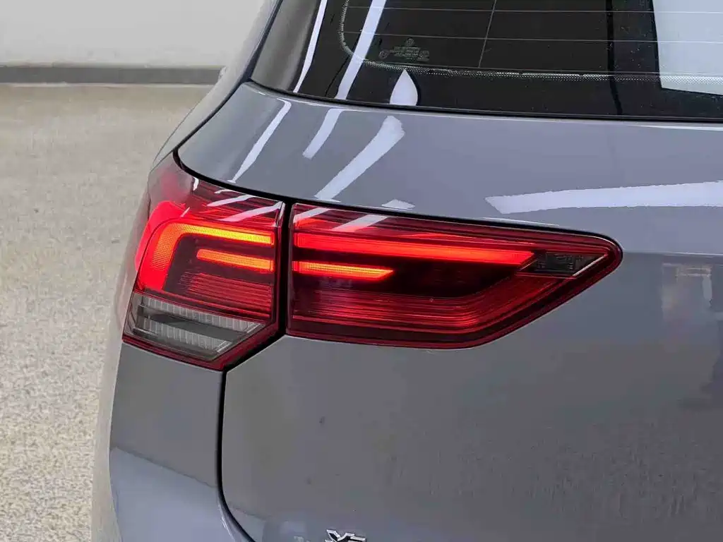 Volkswagen Golf — миниатюра 6
