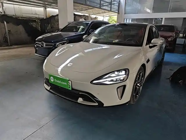 XIAOMI CAR XIAOMI SU7 2024