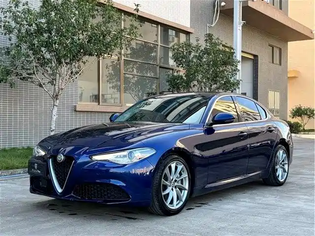 ALFA ROMEO GIULIA 2017