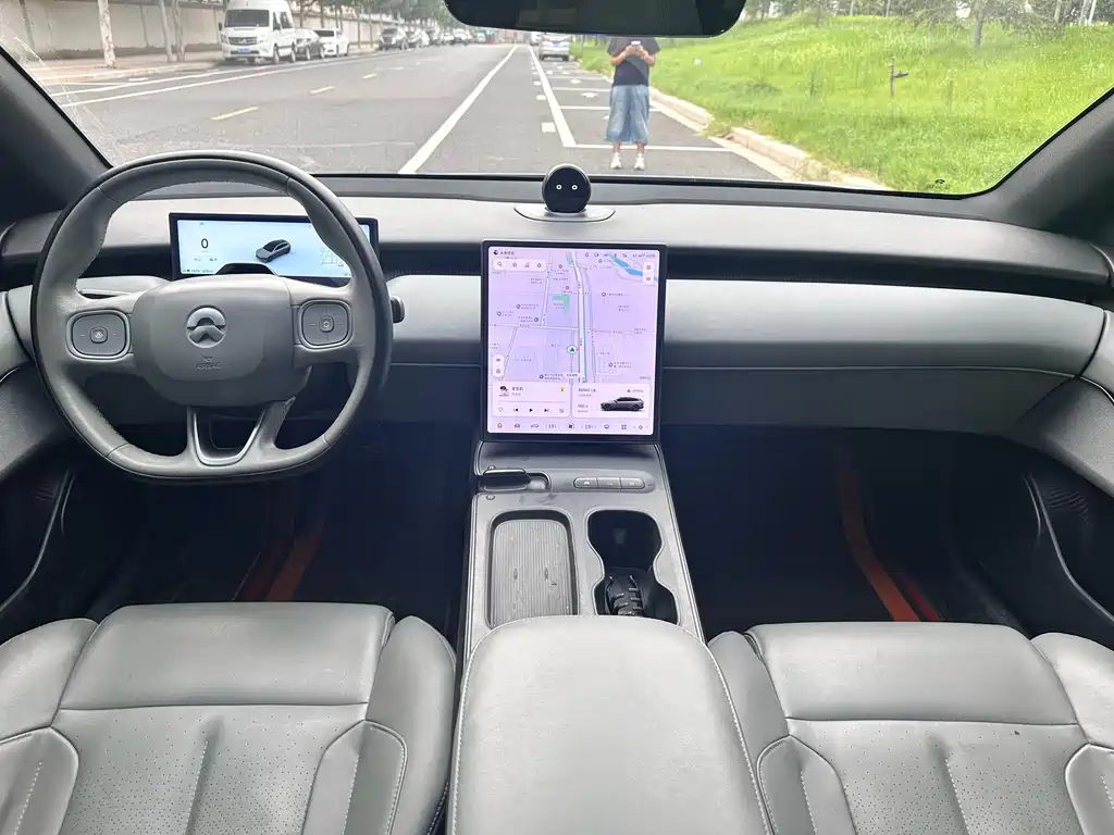 NIO ET5T — миниатюра 6
