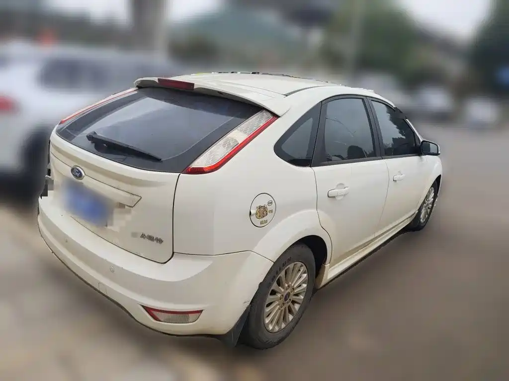 Ford Focus — миниатюра 6