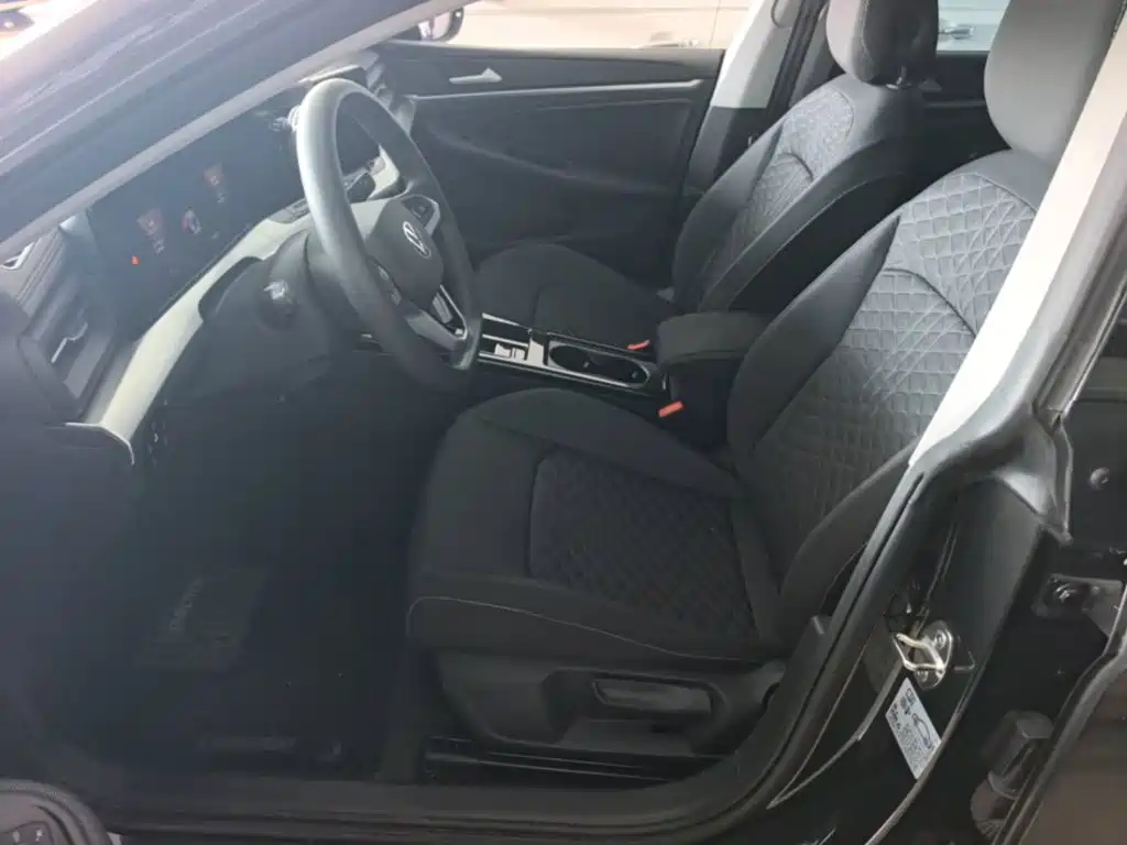 Volkswagen Lamando — миниатюра 15