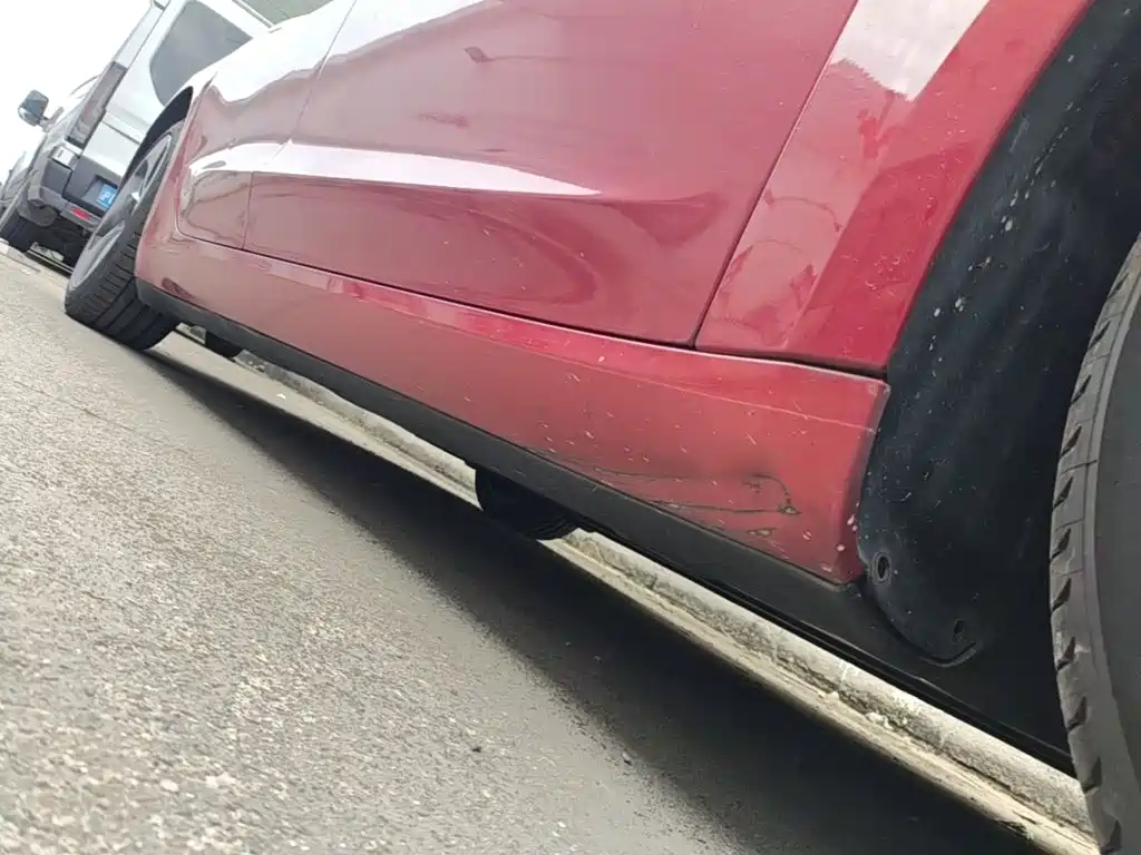 Tesla Model 3 — миниатюра 21
