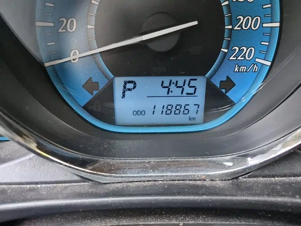 Toyota Yaris L — миниатюра 13