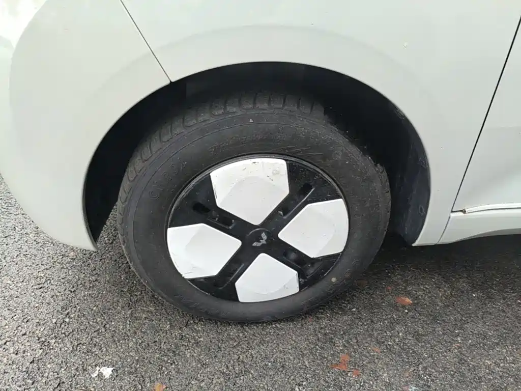 Wuling MINIEV — миниатюра 23