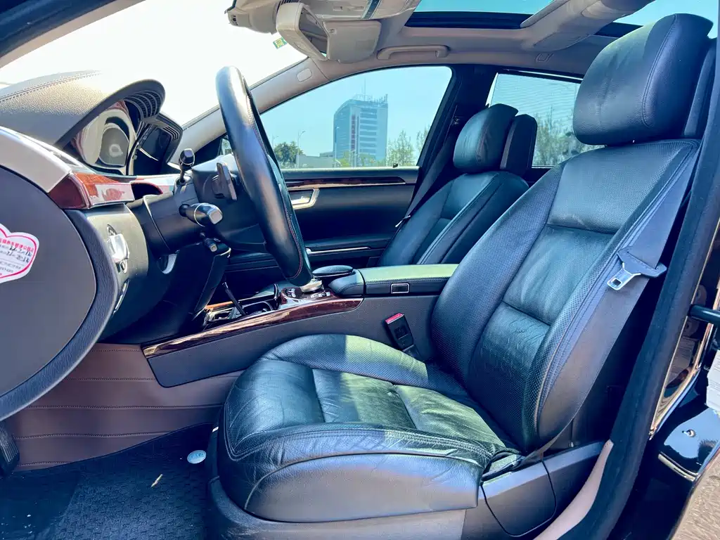 Mercedes-Benz S-Class — миниатюра 8
