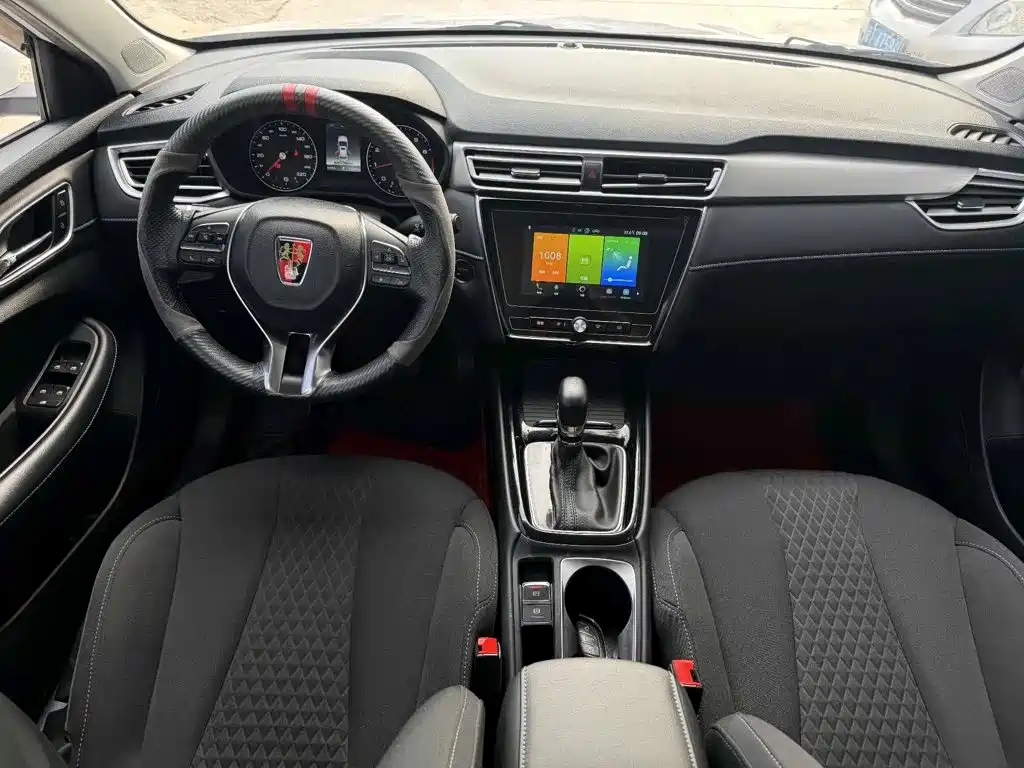 Roewe i5 — миниатюра 7