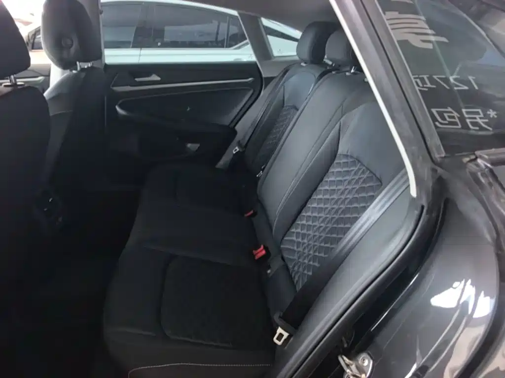 Volkswagen Lamando — миниатюра 17